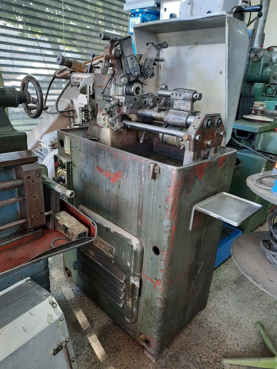 Torno Automático